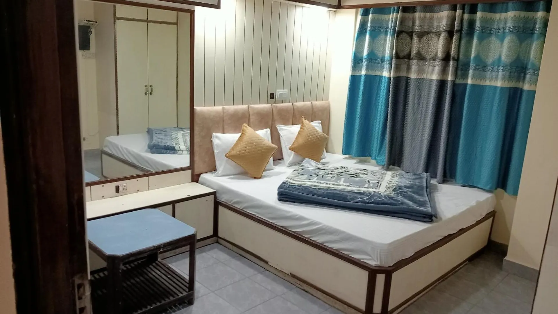 Hotel Relax Inn Shimla